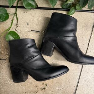 Nisolo Dari Commuter Boot, Black Size 9